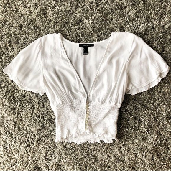 💝(3/$25) Smocked deep neck flare sleeve top - Picture 5 of 7